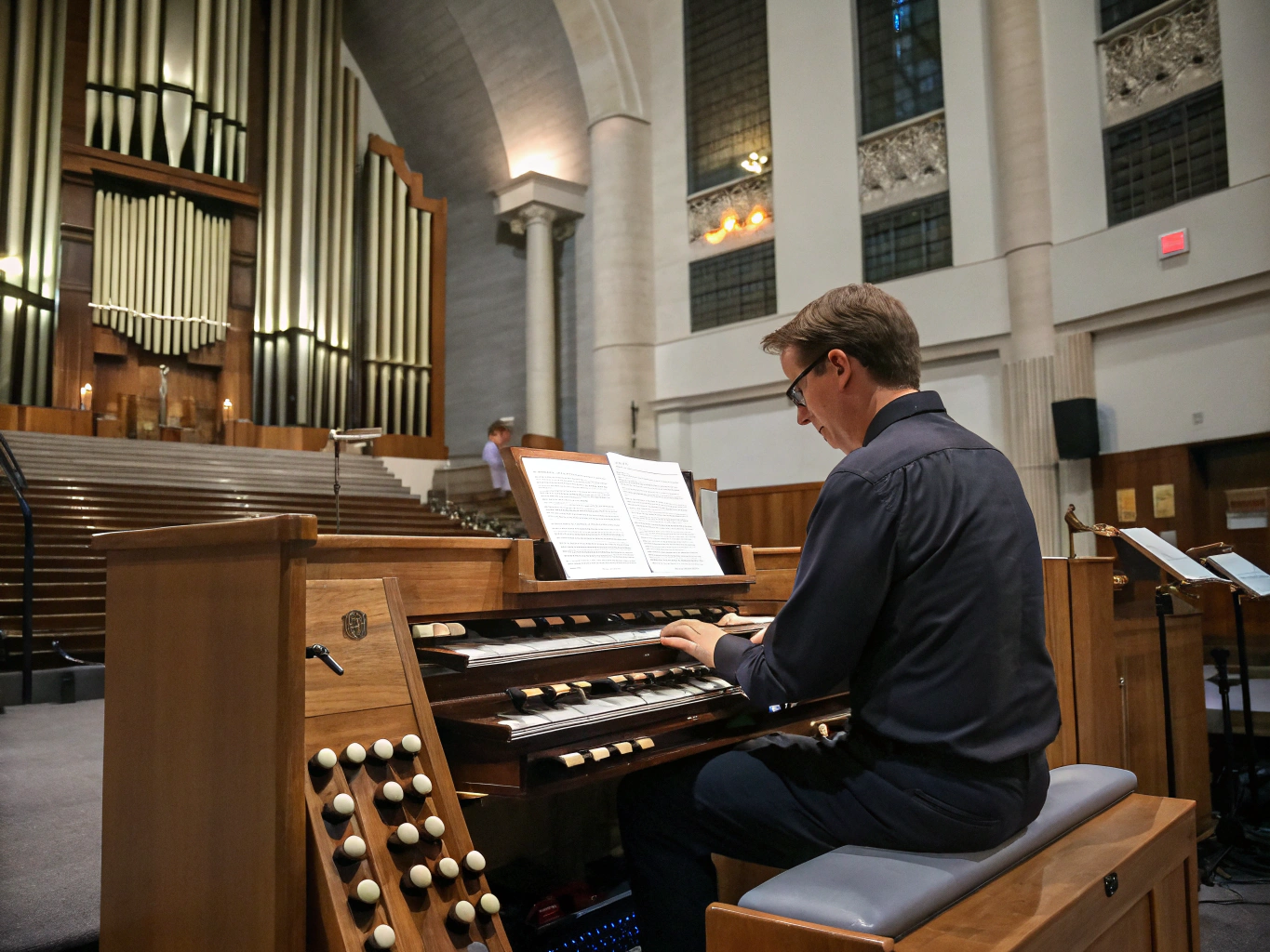 Organist Job Description