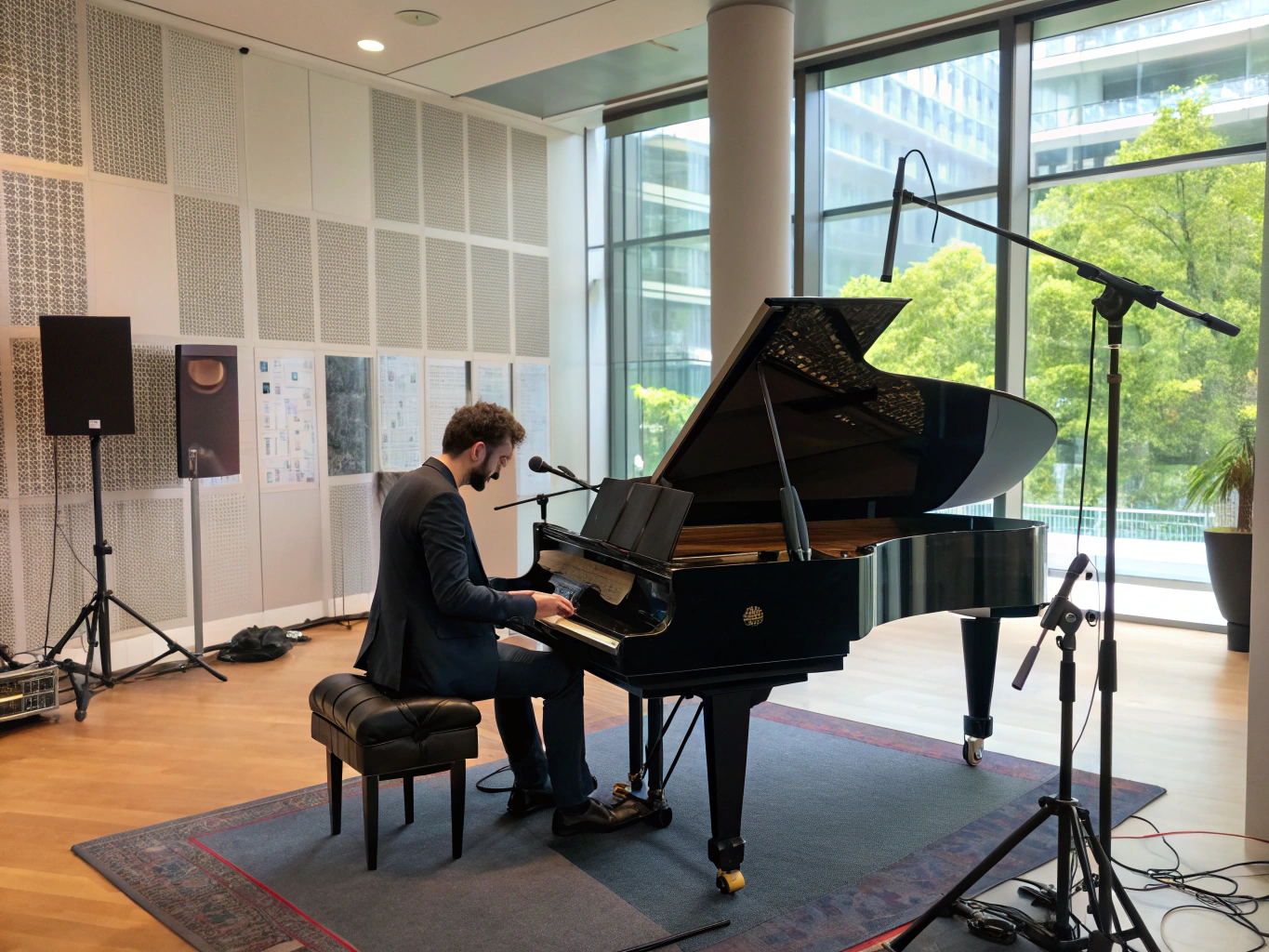 Pianist Job Description